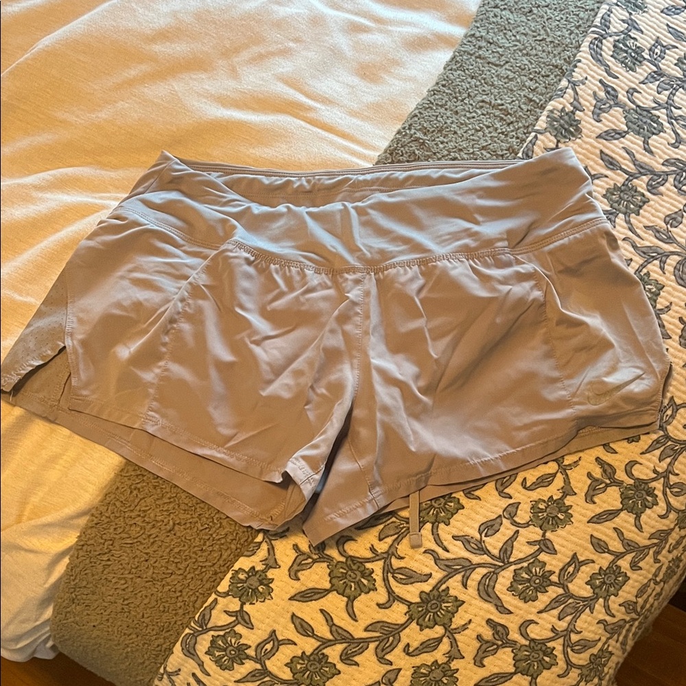Nike Women's Light Gray Athletic Shorts